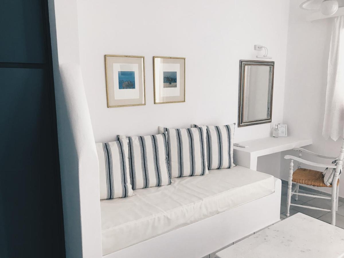 Nautilos Apartment Тинос Екстериор снимка