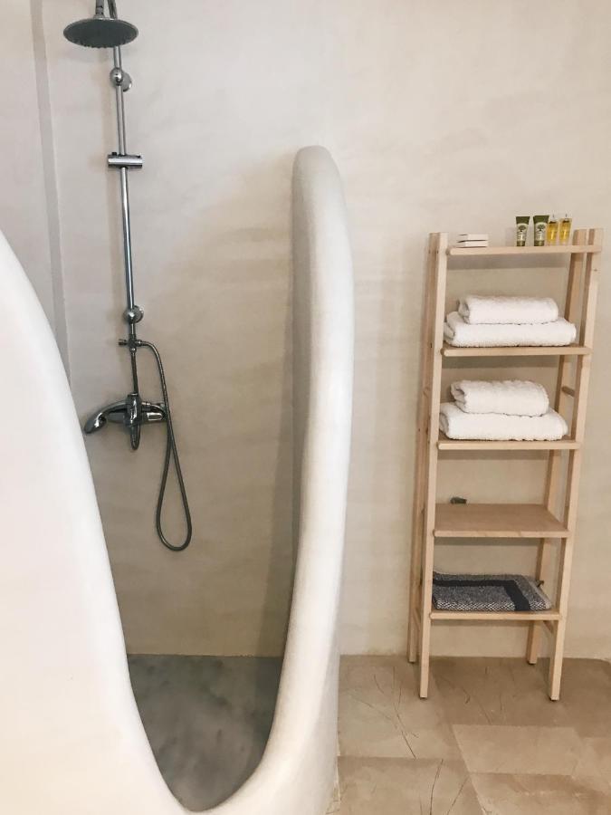 Nautilos Apartment Тинос Екстериор снимка